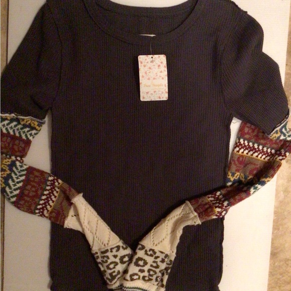 1 Left!! Saleee🍁🔥🍁We The Free Free People All in Cuff Thermal  tee - Picture 3 of 7